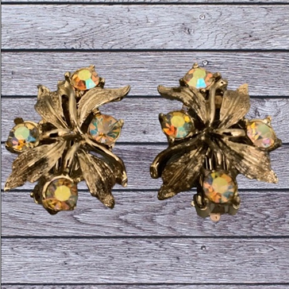 Silvertone aurora borealis clip earrings Bridgerton style vintage
